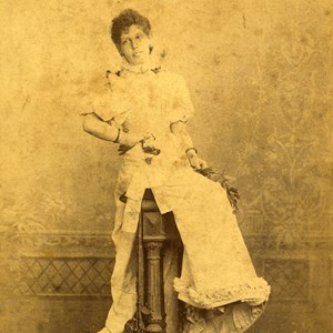 Henriqueta Júlia de Mira Godinho Gomes da Costa.