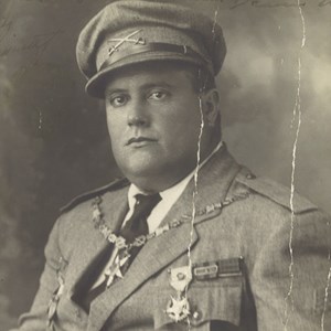 Francisco Alexandre Lobo Pimentel, já major de Cavalaria, posto em que se reformou. Ostenta diversas condecorações, entre elas, o colar de Oficial da Ordem Militar da Torre e Espada, do Valor, Lealdade e Mérito.