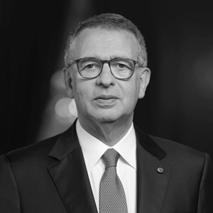 Foto oficial do Presidente da República, António José Seguro.